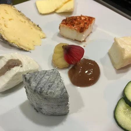 Tente Tipi En Plein Coeur D'Une Foret *