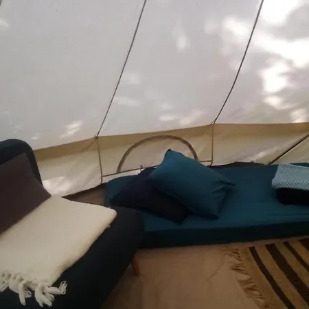 Tente Tipi En Plein Coeur D'une Foret 豪华帐篷